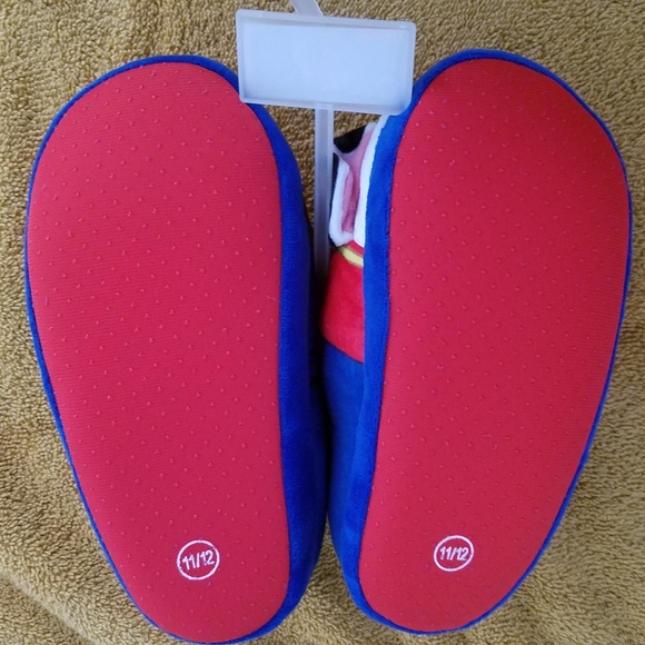 Kids Slippers - Picture 7 of 8